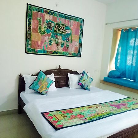 Hotel Desert Bloom ไจซัลเมอร์ ภายนอก รูปภาพ