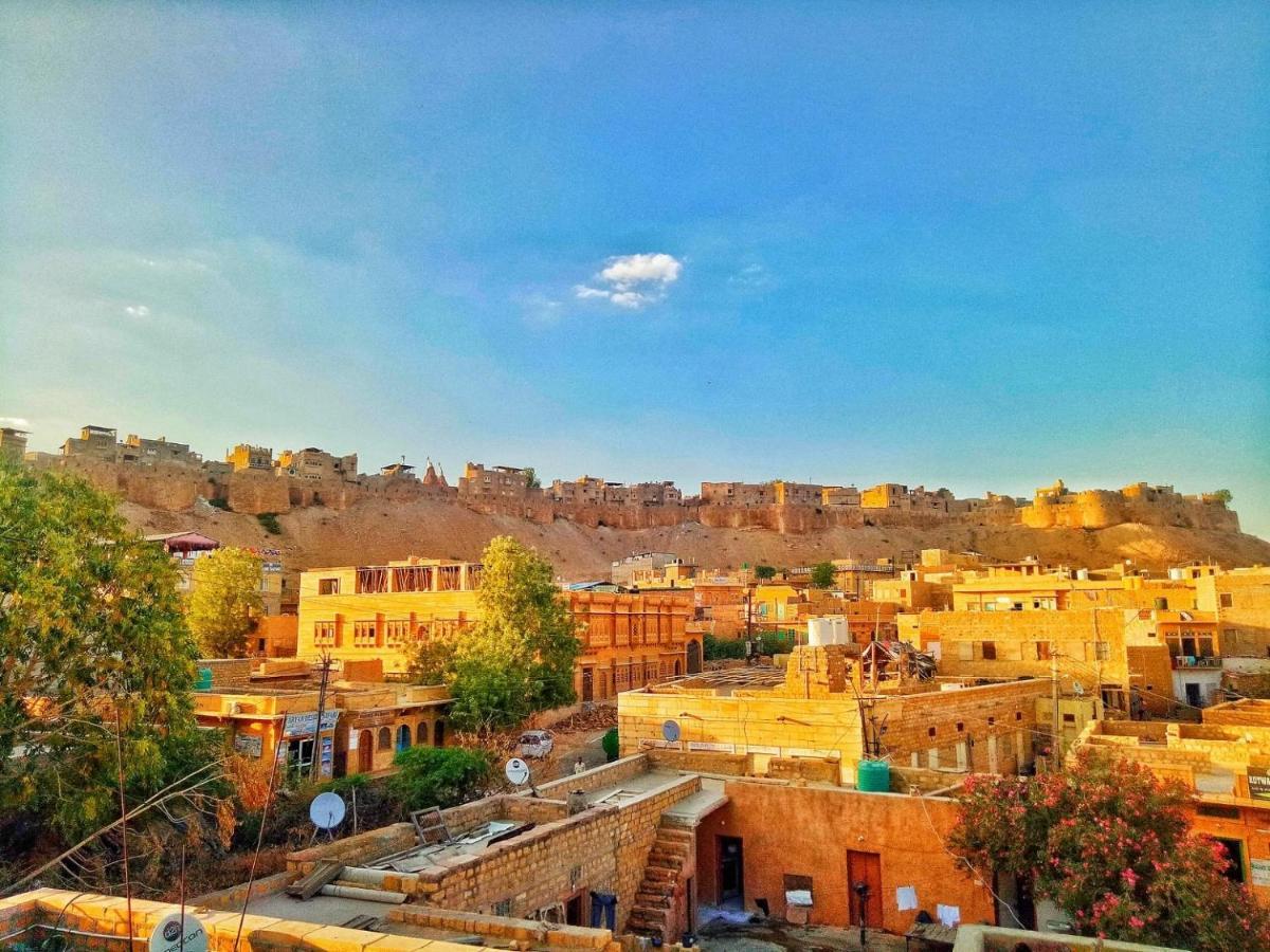 Hotel Desert Bloom ไจซัลเมอร์ ภายนอก รูปภาพ